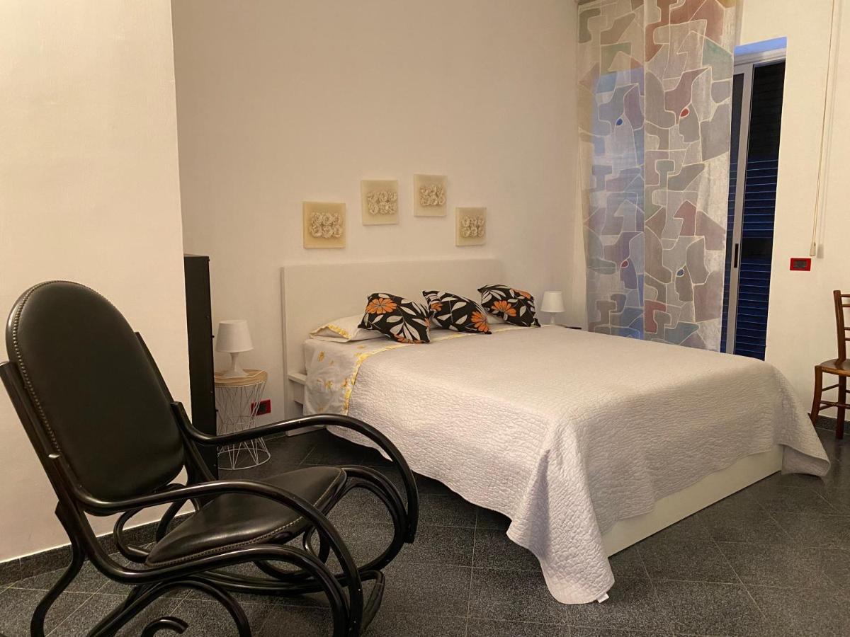 Dimora Nina Bed and Breakfast Sannicandro di Bari Εξωτερικό φωτογραφία