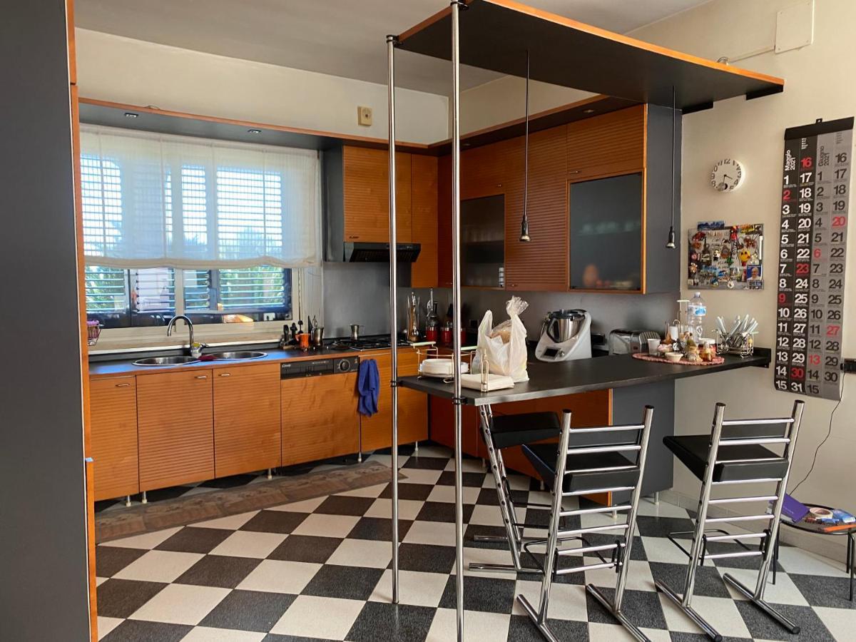 Dimora Nina Bed and Breakfast Sannicandro di Bari Εξωτερικό φωτογραφία